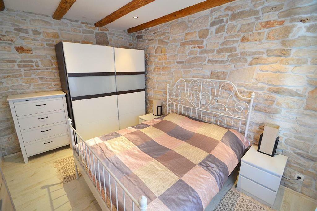 Villa Giardin Novigrad Istria Esterno foto
