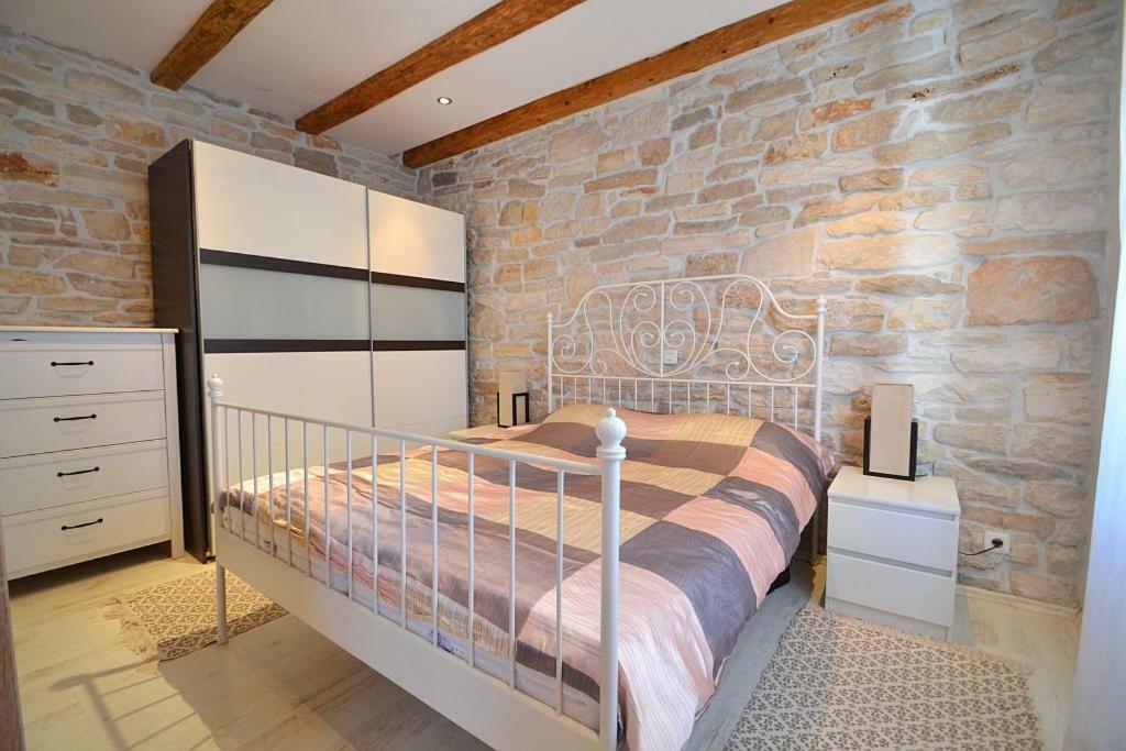 Villa Giardin Novigrad Istria Esterno foto