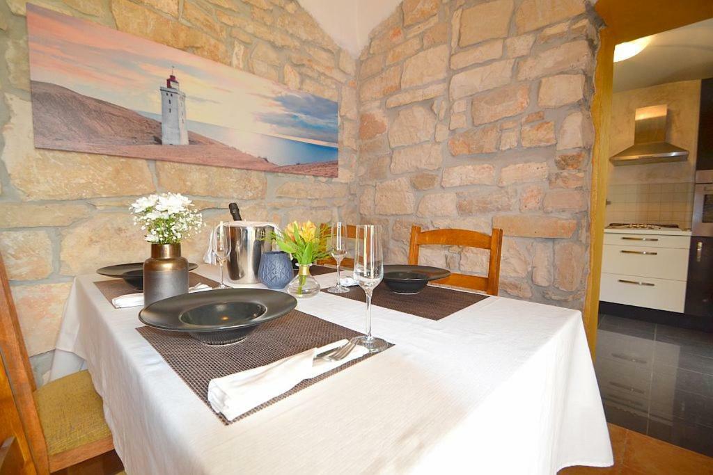 Villa Giardin Novigrad Istria Esterno foto